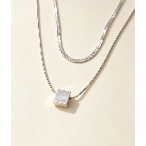 Modern Geometric Layered Necklace Minimal Square Pendant Jewelry for Women